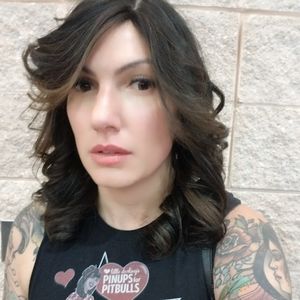 Meet your Posher, Tova